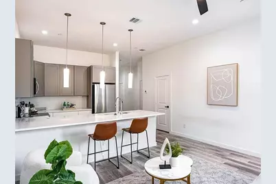 1028 17th Street, Plano, TX 75074 - Photo 2