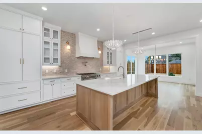 3179 Jubilee Trail, Dallas, TX 75229 - Photo 12