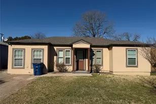 2829 Falls Dr, Dallas, TX 75211 - Photo 2