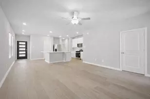 707 Leavenworth Dr, Princeton, TX 75071 - Photo 2