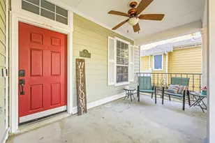 1305 Live Oak Ln, Savannah, TX 76227 - Photo 4