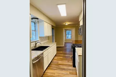 506 S Austin, Wolfe City, TX 75496 - Photo 10