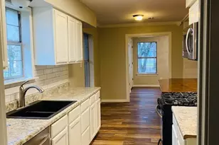 506 S Austin, Wolfe City, TX 75496 - Photo 10