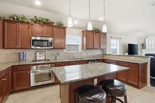 10013 Sailboard Dr, McKinney, TX 75072 - Photo 6