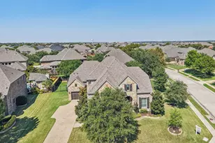 2219 Greenan Dr, Roanoke, TX 76262 - Photo 2