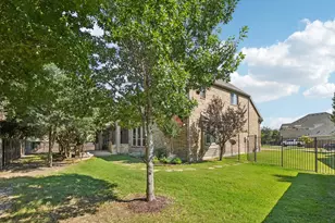 2219 Greenan Dr, Roanoke, TX 76262 - Photo 40