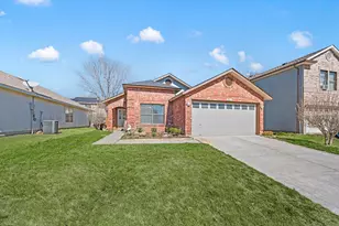 10104 Chapel Glen Ter, Fort Worth, TX 76116 - Photo 2