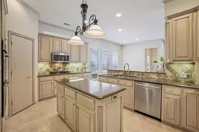 814 Mallard Drive, Coppell, TX 75019 - Photo 12