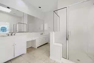 8115 Dogwood Ln, Irving, TX 75063 - Photo 18