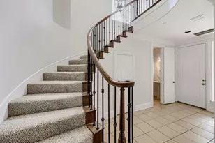 8115 Dogwood Ln, Irving, TX 75063 - Photo 6