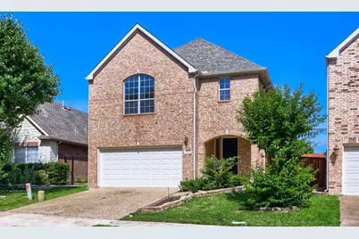 8115 Dogwood Lane, Irving, TX 75063 - Photo 2