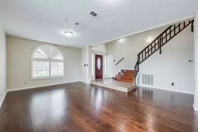 7600 Greengage Drive, Fort Worth, TX 76133 - Photo 4