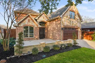 1315 Sierra Blanca Dr, Duncanville, TX 75116 - Photo 2