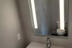 1771 Mccoy St, Dallas, TX 75204 - Photo 8