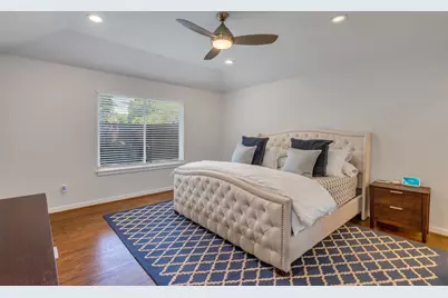 6815 Ravendale Lane, Dallas, TX 75214 - Photo 18