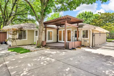 6815 Ravendale Lane, Dallas, TX 75214 - Photo 12