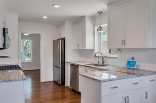 6815 Ravendale Ln, Dallas, TX 75214 - Photo 24