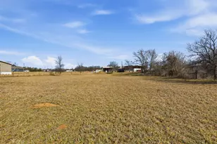 10669 Mineral Wells Hwy, Weatherford, TX 76088 - Photo 20