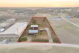 10669 Mineral Wells Hwy, Weatherford, TX 76088 - Photo 1