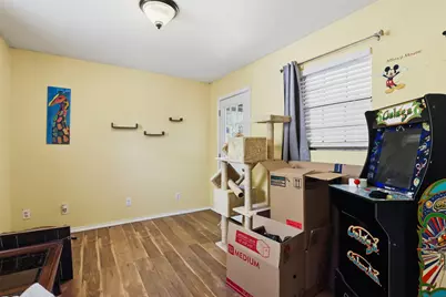 500 W Rucker Street, Granbury, TX 76048 - Photo 26