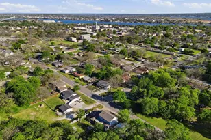 500 W Rucker St, Granbury, TX 76048 - Photo 28