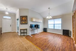 1721 Ringtail Dr, Little Elm, TX 75068 - Photo 4