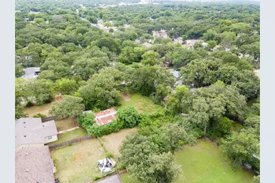 4012 Erath Street, Fort Worth, TX 76119 - Photo 10