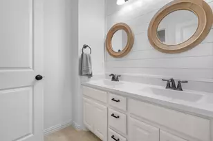 1425 5th St, Argyle, TX 76226 - Photo 32