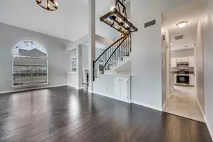 445 Moonlight Way, Irving, TX 75063 - Photo 8