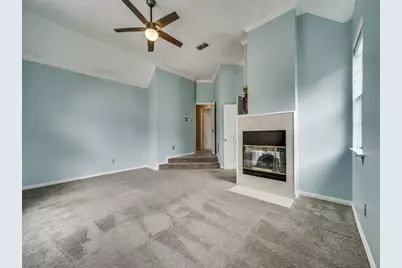 445 Moonlight Way, Irving, TX 75063 - Photo 18