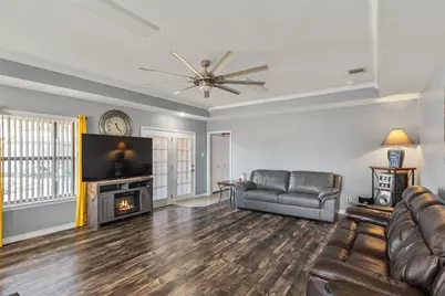 224 Autumn Wood Trail, Gun Barrel City, TX 75156 - Photo 4