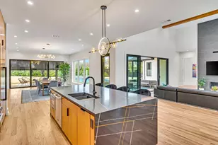 7533 Royal Pl, Dallas, TX 75230 - Photo 12