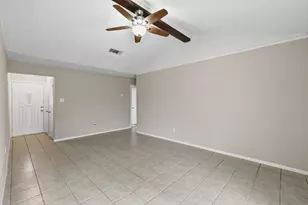 1739 Oak Lake, Irving, TX 75060 - Photo 8