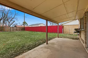 1739 Oak Lake, Irving, TX 75060 - Photo 20