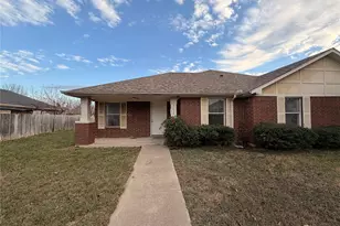 7632 Livvie Meador Ln, Dallas, TX 75227 - Photo 6