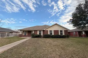 7632 Livvie Meador Ln, Dallas, TX 75227 - Photo 4