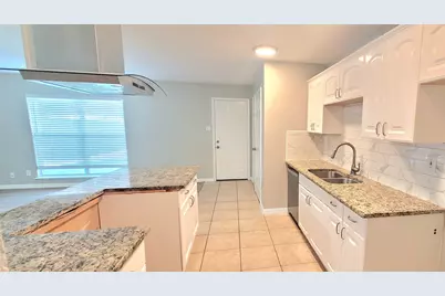 7143 Nutmeg Lane, Dallas, TX 75249 - Photo 10