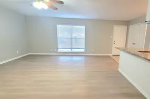 7143 Nutmeg Ln, Dallas, TX 75249 - Photo 6