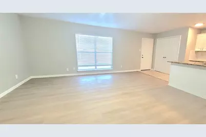 7143 Nutmeg Lane, Dallas, TX 75249 - Photo 4