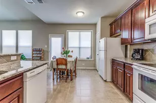 3649 Vienna St, Irving, TX 75038 - Photo 18