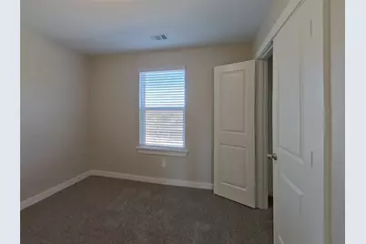 727 Lacewing Drive, Arlington, TX 76005 - Photo 8