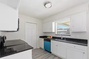 1816 Lake Highland W, Quinlan, TX 75474 - Photo 10