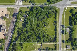 648 E Pleasant Run Rd, Lancaster, TX 75146 - Photo 1