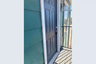 2532 Charlotte Street #B7, Denton, TX 76201 - Photo 2