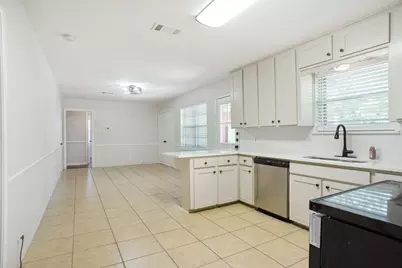 1125 Mason Drive, Hurst, TX 76053 - Photo 6
