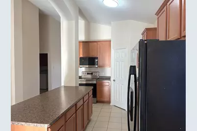 5895 Candlelight, Grand Prairie, TX 75052 - Photo 6