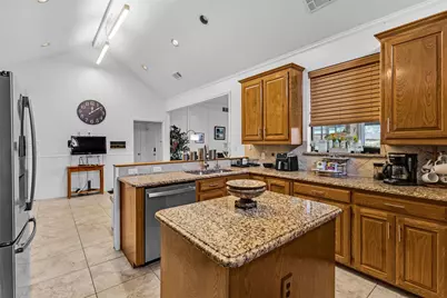 11123 Manorview Circle, Dallas, TX 75228 - Photo 10