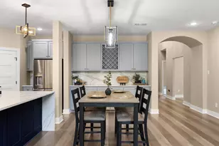 2314 Cales Dr, Arlington, TX 76013 - Photo 12