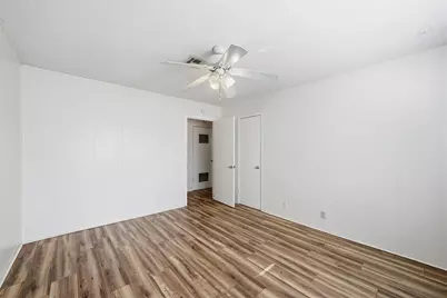 905 W Elizabeth Drive, Robinson, TX 76706 - Photo 20