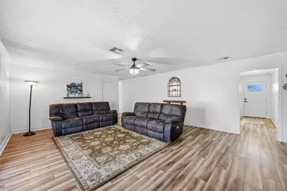 905 W Elizabeth Drive, Robinson, TX 76706 - Photo 6